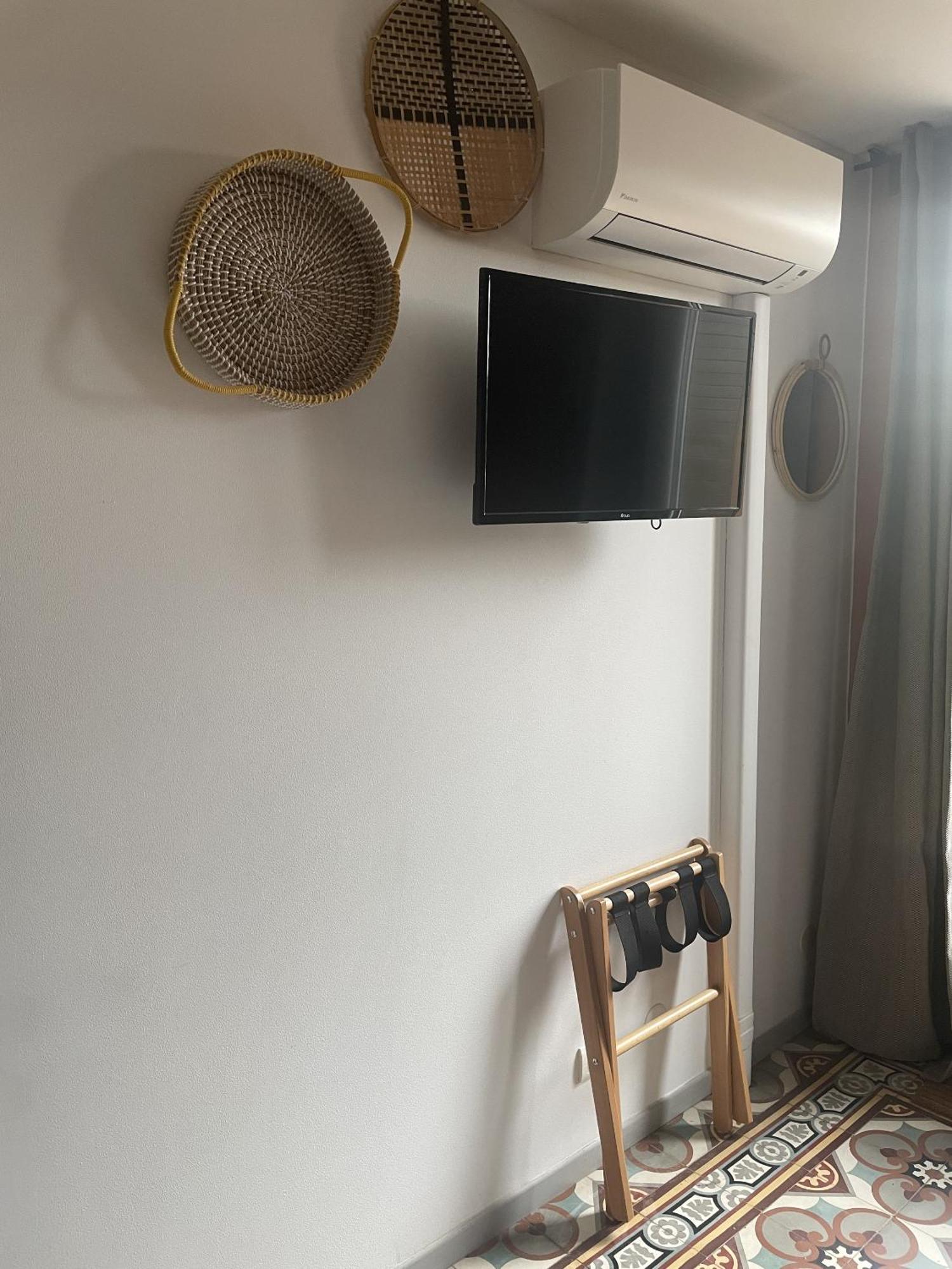 Chambre D'Hotes Lo Componairo Pouzols Room photo